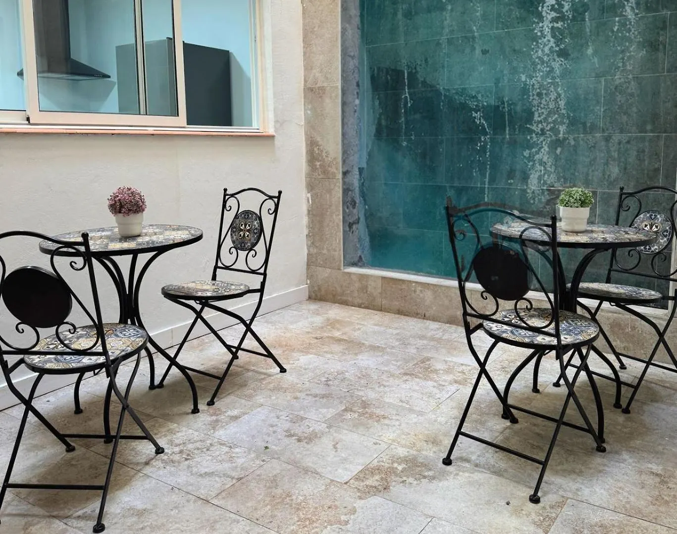 Apartamento Interior Algeciras -Hawkins Costa 1B 0*,